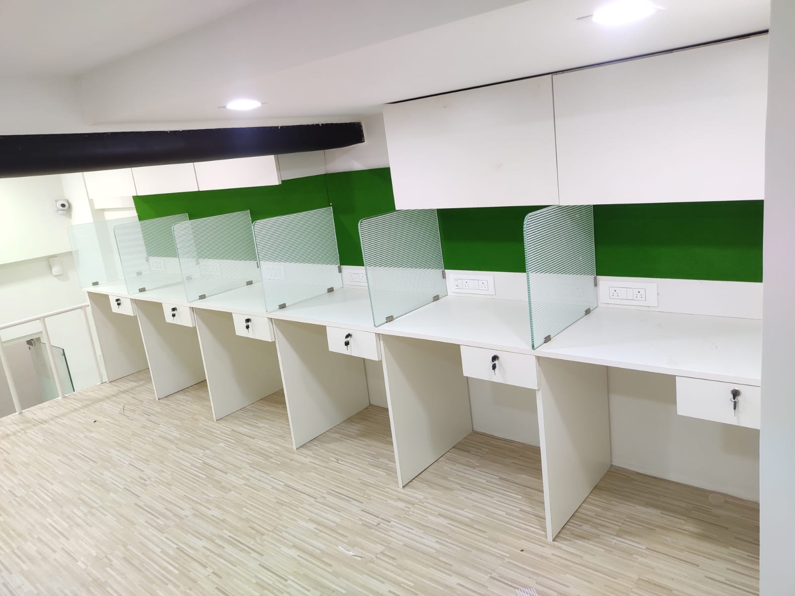 Crystal Plaza office interior 44